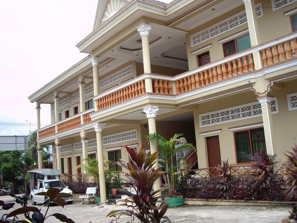 Sinan Guesthouse Sihanoukville Exteriör bild